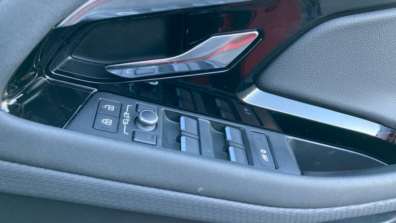 Land Rover Range Rover Evoque 1.5 P300e R-Dynamic S 5dr Auto Hatchback